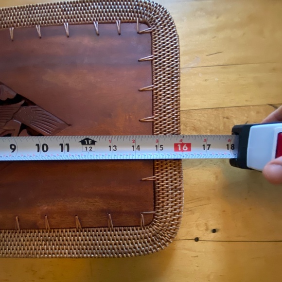 Vintage Balinese hand-carved teak wood and woven rattan placemats. 4 pcs - Picture 13 of 15